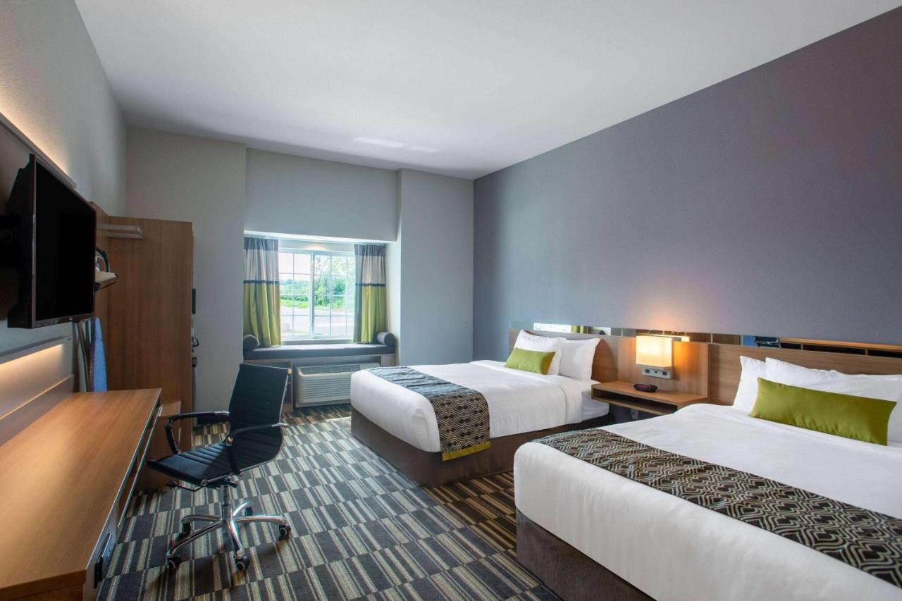 Microtel Inn & Suites By Wyndham Liberty Ne Kansas City Area Екстер'єр фото
